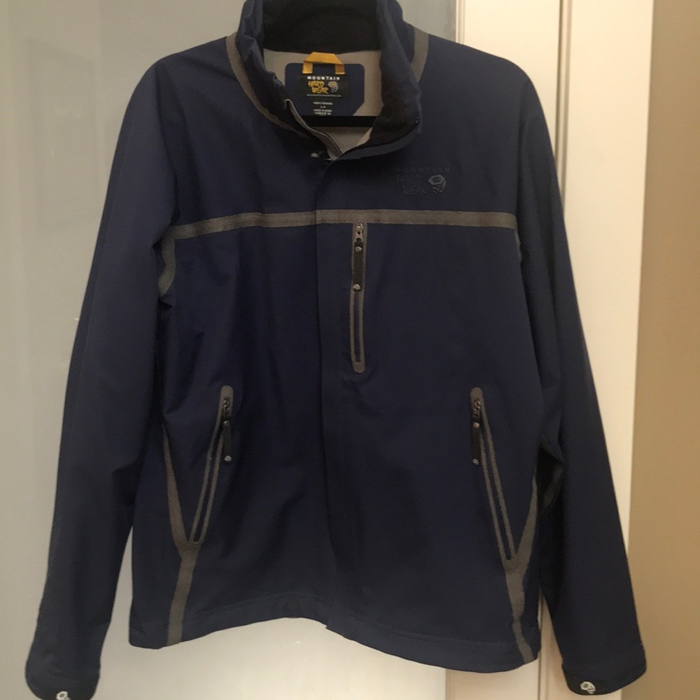 Mountain hardware soft shell